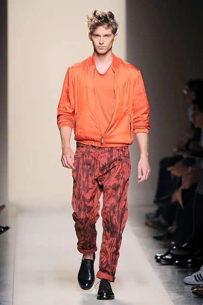 Look 34
